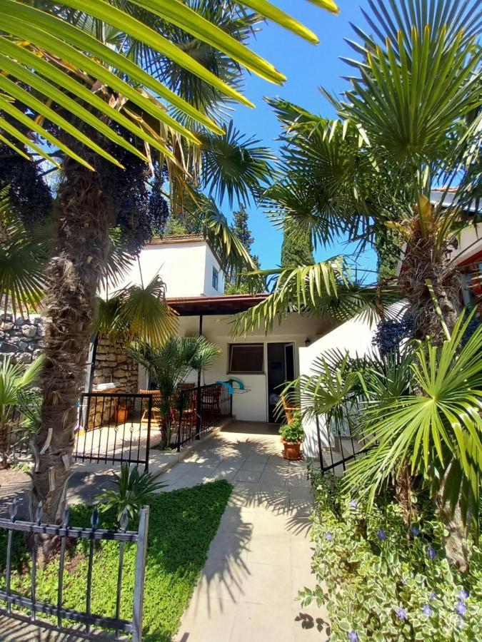 Villa Renesans Dojran Exteriör bild
